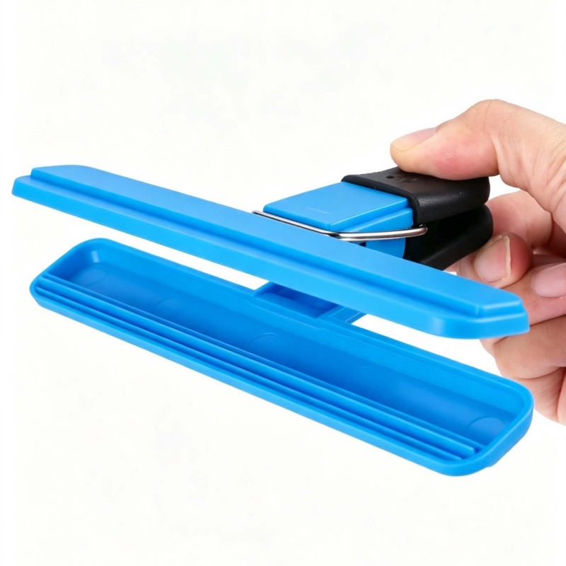 4 Pezzi Clip Portatili in Plas - Food Snacks Wholesale recensione e prezzo